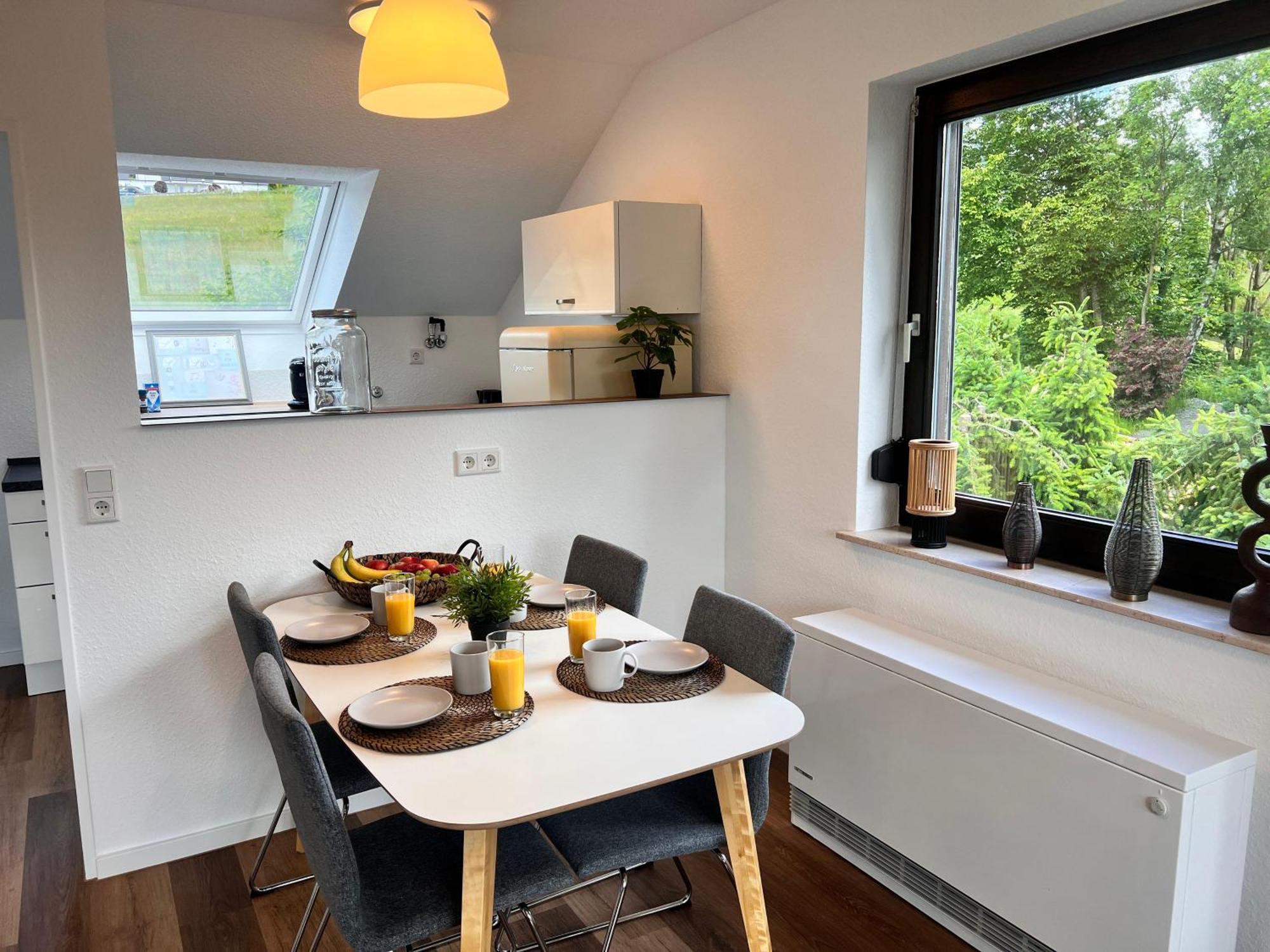 Gemuetliche 3-Zimmer-Wohnung Mit Panoramablick Und Kostenlosem Ueberdachten Parkplatz 빈터베르크 외부 사진